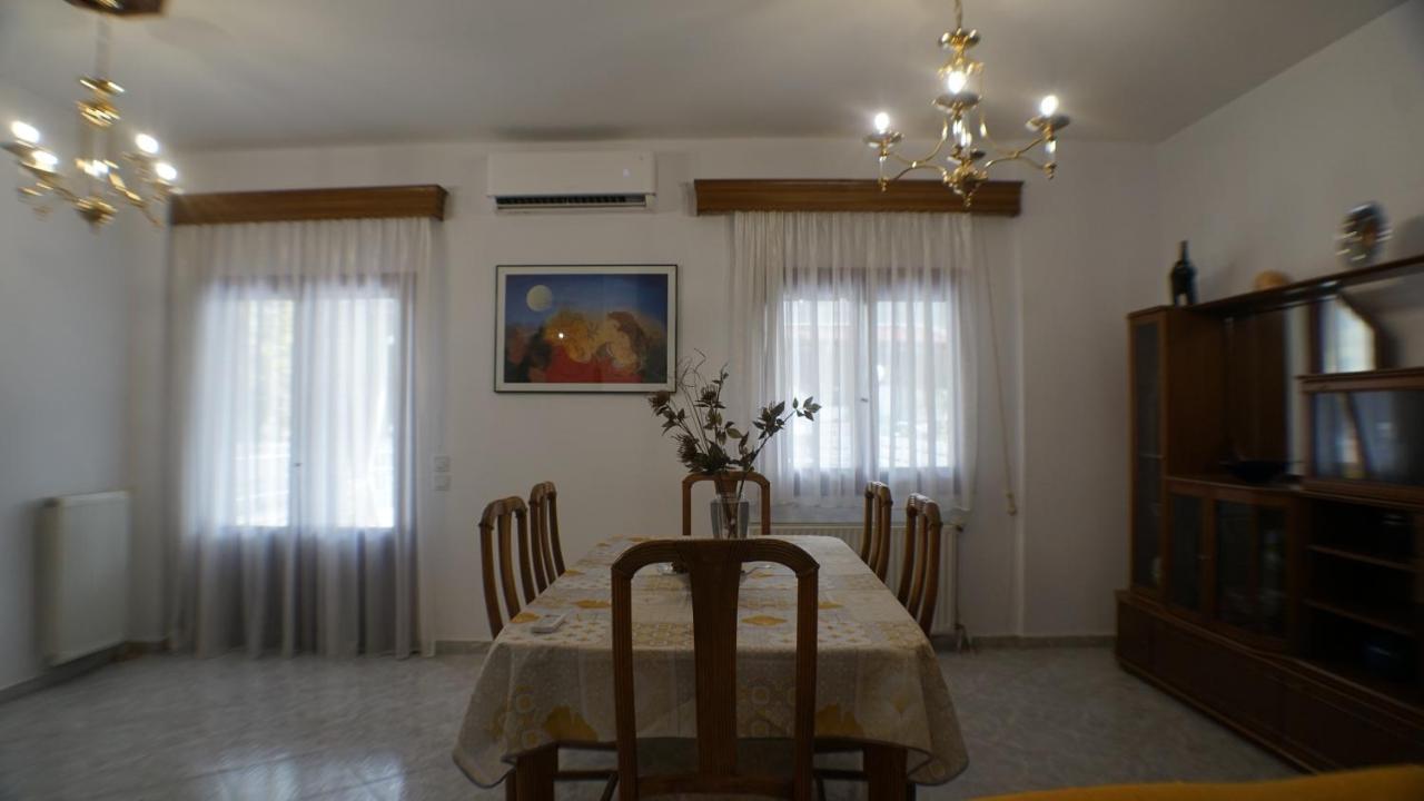 Villa Konstadine Asprovalta Exteriör bild