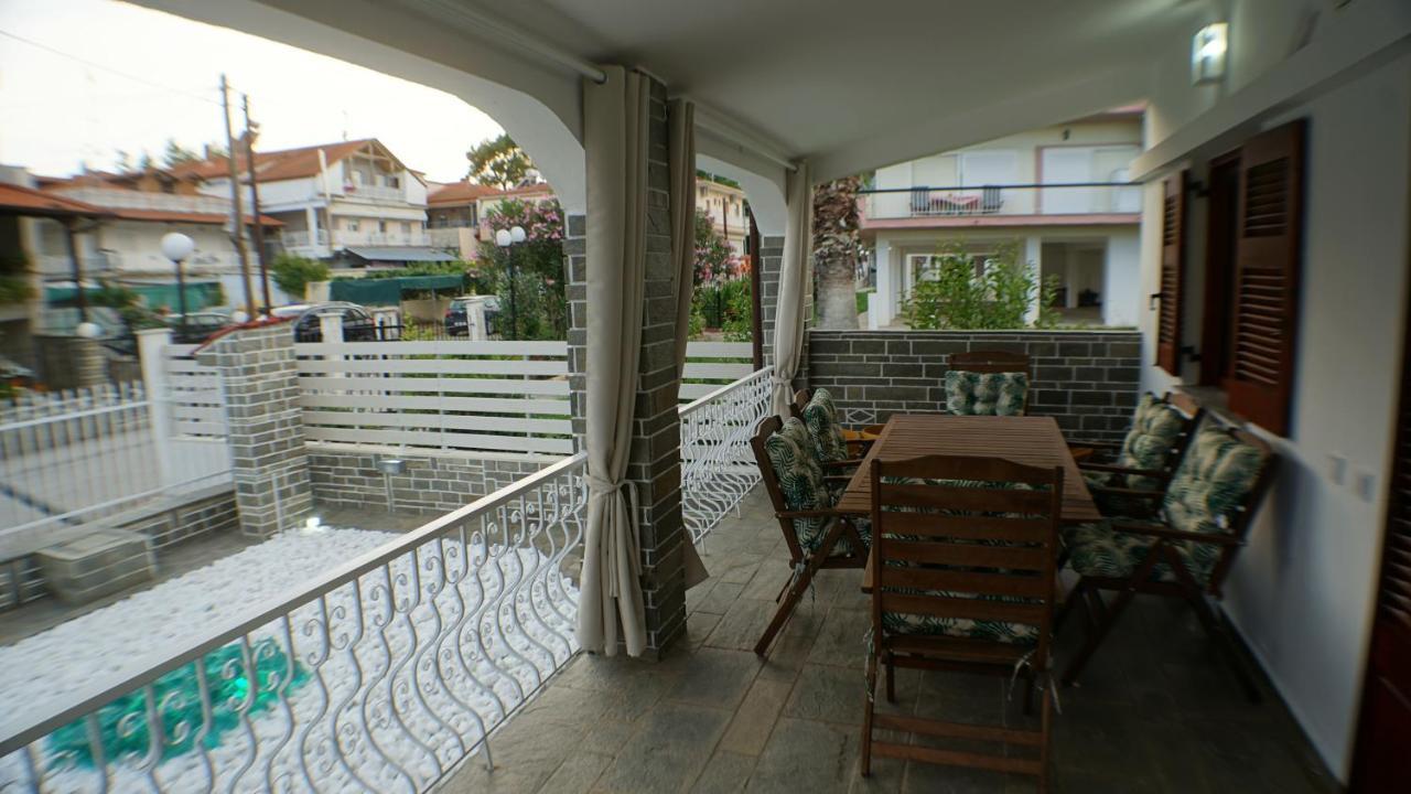 Villa Konstadine Asprovalta Exteriör bild